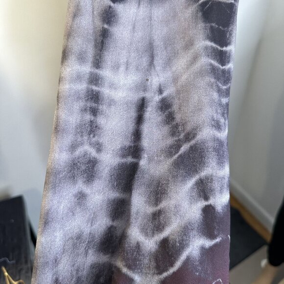 L'AGENCE Silk Tie Dye‎ Blouse - Picture 5 of 5